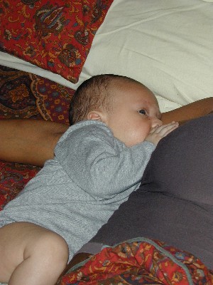 Bryson nourri au sein